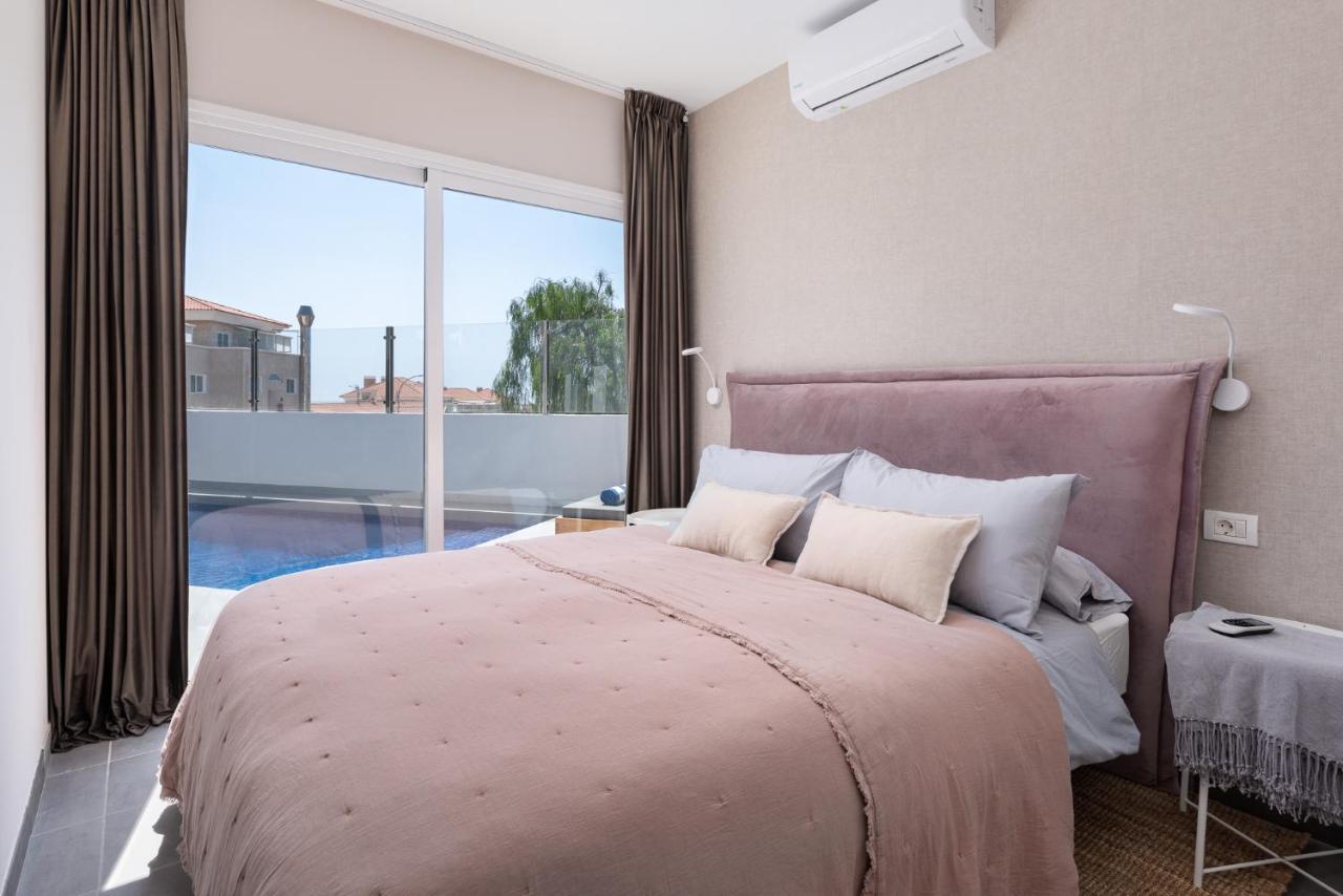 Luxury Villa Callao With Private Heated Pool Free Car Rental In May And June กาเยาซัลวาเค ภายนอก รูปภาพ